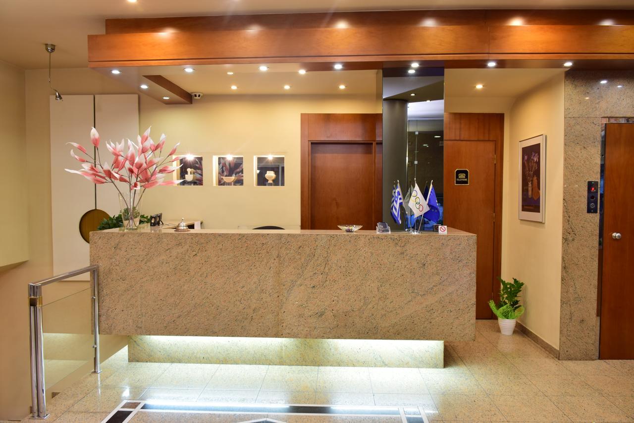 Hotel Galaxias 아그리니온 외부 사진